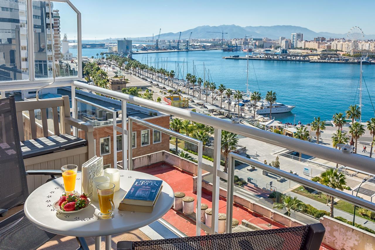 Susana Beach Apartment In Malaga By Solaga Holiday Homes Eksteriør bilde
